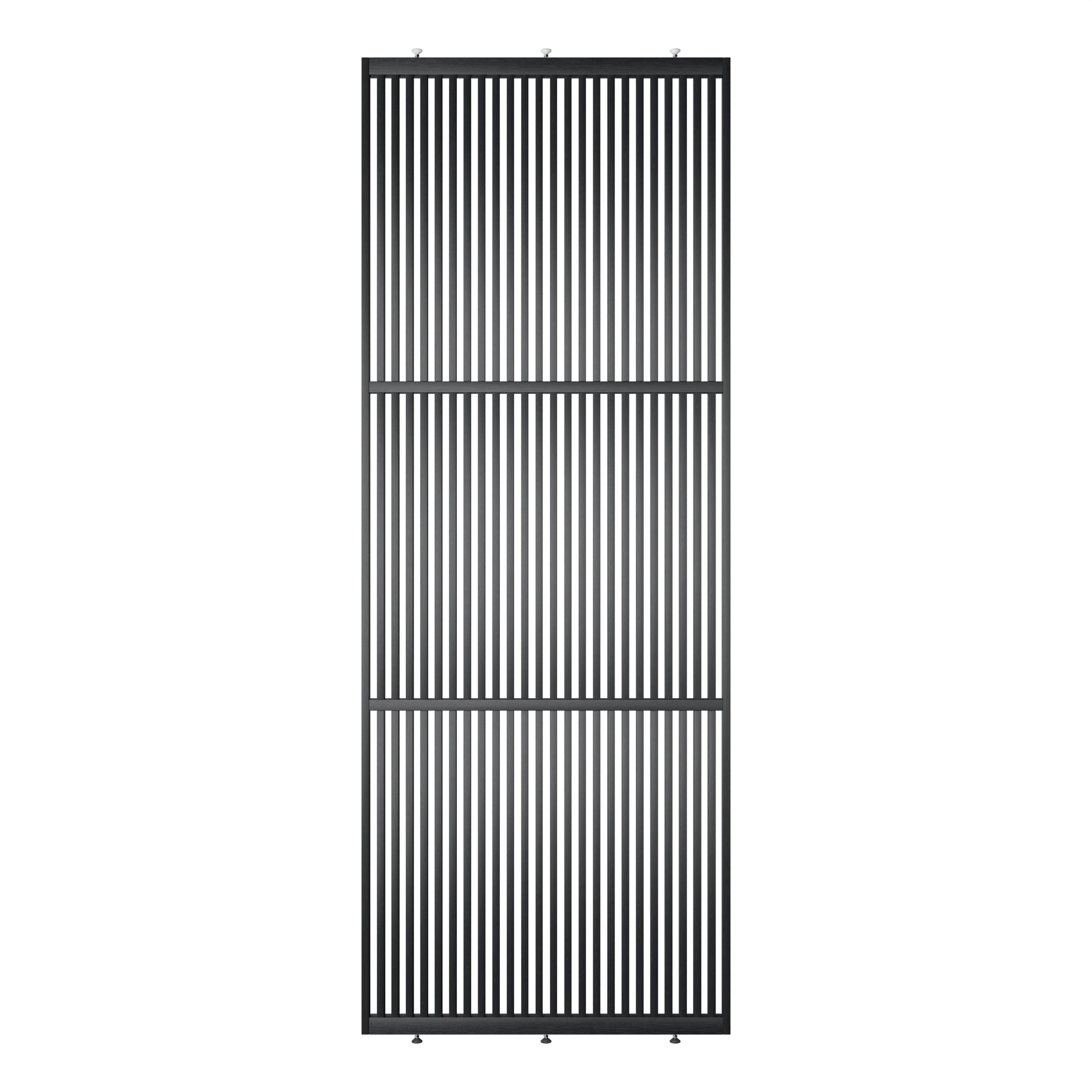 Houten roomdivider in RAL9005 massief eiken, ontworpen voor een strakke, hotel chique uitstraling. Een elegante toevoeging aan elk interieur